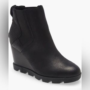 NWT Sorel Joan Chelsea Uptown Boot